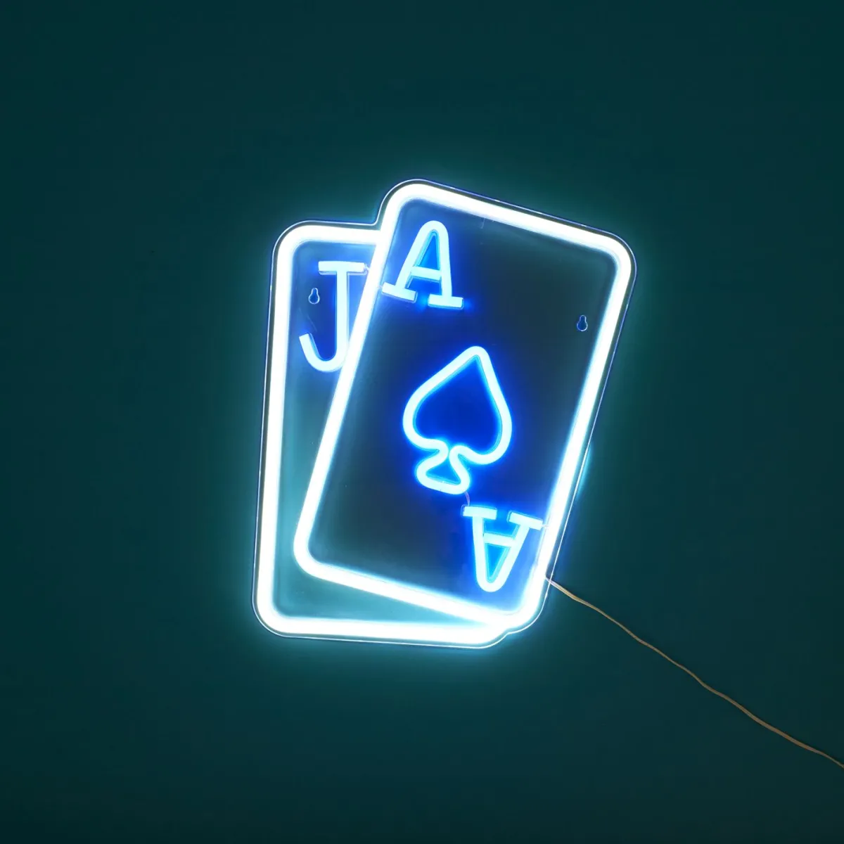 La Chaise Longue LAMPE EFFET NEON CARTES A JOUER Hot